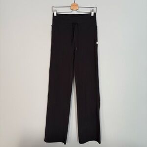 Vuori Black Daily Wideleg Leggings